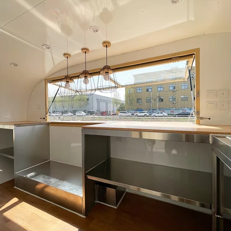 Coffee Equipment Usa - Volledig uitgeruste mobiele foodtrailer, praktische catering-